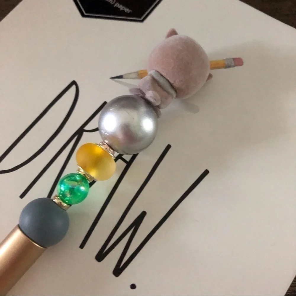 Disney Doorables: Bambi: Friend Owl handmade beaded pen